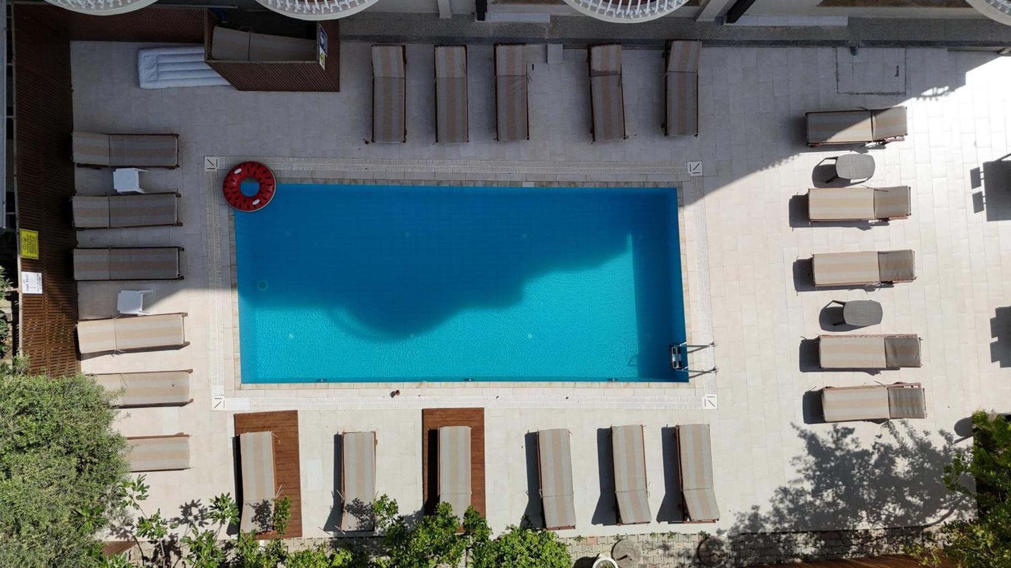 Marika Apart Hotel Golem  Exterior photo