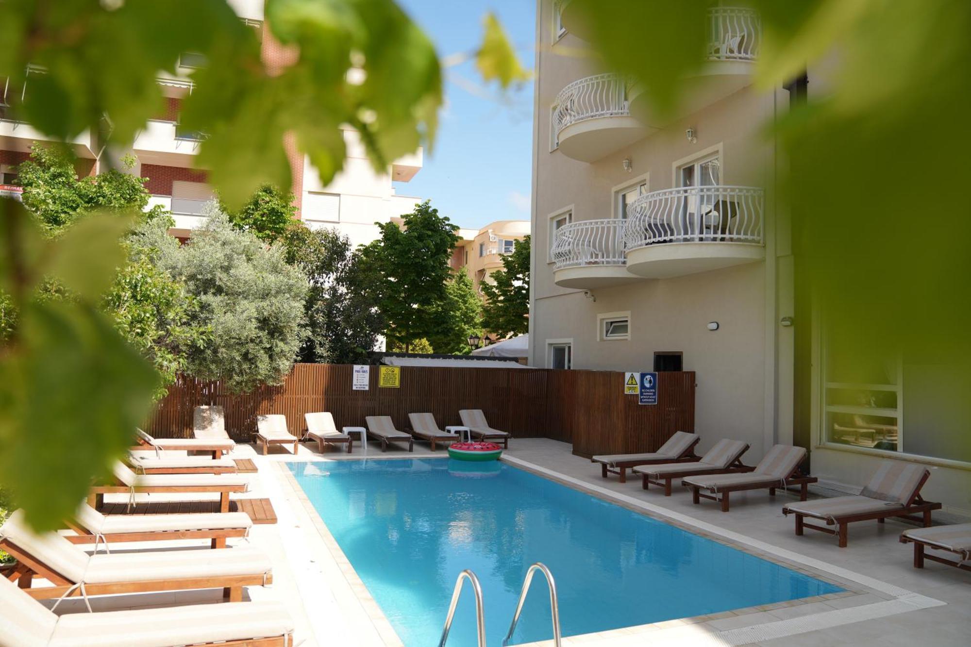 Marika Apart Hotel Golem  Exterior photo